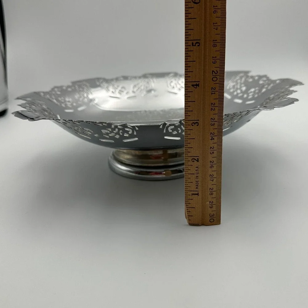 Farber Bros Krome Kraft Silver Bowl Pierced Filigree Etched Vintage 11.5in Dish